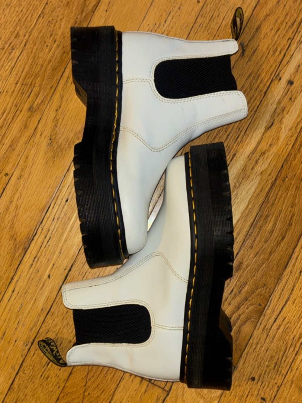Dr. Martens 2976 Quad Platform Chelsea Boots - White Leather - W6.5/M5